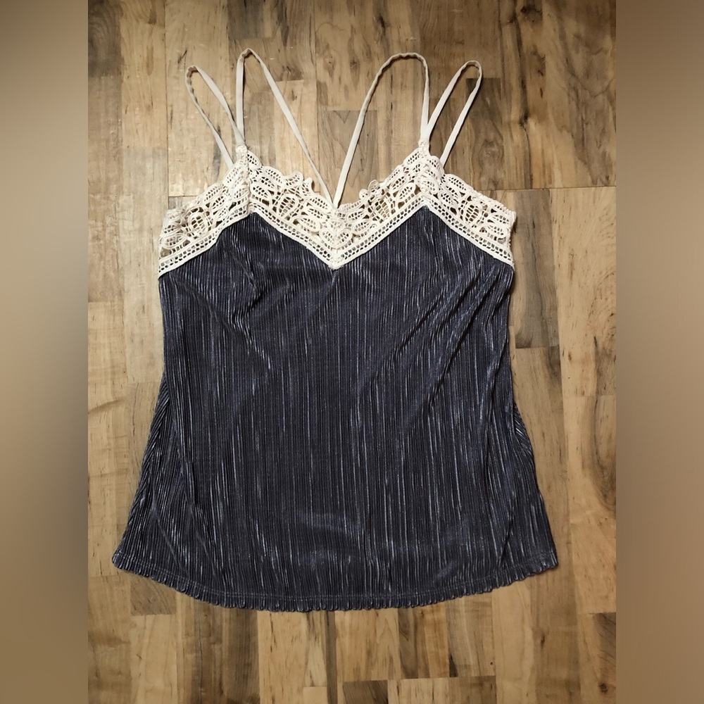 Women’s Medium Tank Top